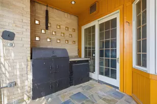 4063 Breakwood Dr, Houston, TX 77025 - Photo 45