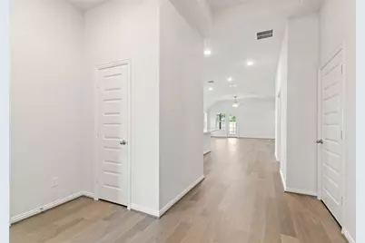 284 Warbler Song Drive, Willis, TX 77318 - Photo 3