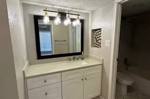 12550 Whittington Dr, Houston, TX 77077 - Photo 11