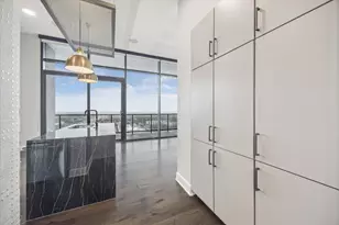 9757 Katy Freeway, Houston, TX 77024 - Photo 9