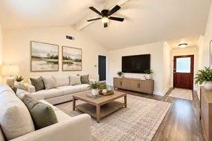 10926 Stroud Dr, Houston, TX 77072 - Photo 5