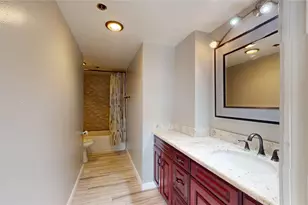 3525 Sage Rd, Houston, TX 77056 - Photo 13