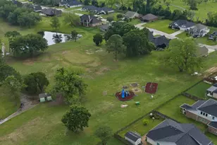 441 Countryside Dr, West Columbia, TX 77486 - Photo 29