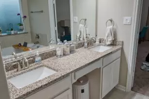 441 Countryside Dr, West Columbia, TX 77486 - Photo 15