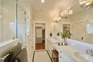 816 Le Green St, Houston, TX 77008 - Photo 13