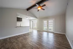 2010 Victoria Ct, League City, TX 77573 - Photo 15