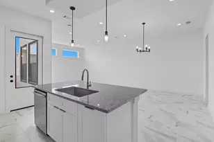 2923 El Fenice Ln, Houston, TX 77057 - Photo 11