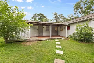 1101 Skrivanek Dr, Bryan, TX 77802 - Photo 9