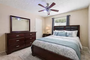 15815 Crystal Grove Dr, Houston, TX 77082 - Photo 11