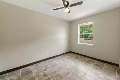 98 Oak Creek Drive, Huntsville, TX 77340 - Photo 19