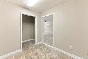 98 Oak Creek Dr, Huntsville, TX 77340 - Photo 23