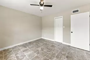 98 Oak Creek Dr, Huntsville, TX 77340 - Photo 15