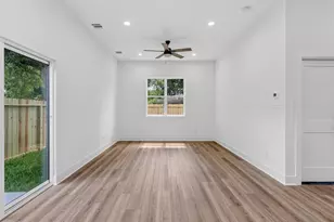 6801 Apollo St St, Houston, TX 77091 - Photo 9