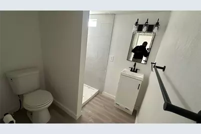 510 N Shirley Street #6, Alvin, TX 77511 - Photo 11