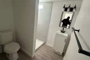 510 N Shirley St, Alvin, TX 77511 - Photo 11