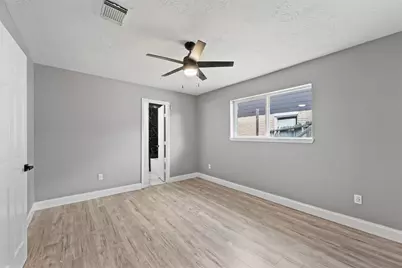 6618 Castleview Lane, Houston, TX 77489 - Photo 19