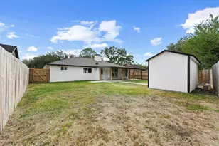 6618 Castleview Ln, Houston, TX 77489 - Photo 25