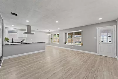 6618 Castleview Lane, Houston, TX 77489 - Photo 5