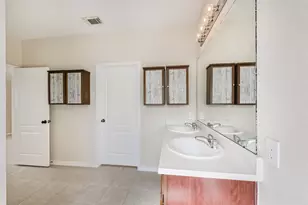 2601 Hewn Rock Way, Pearland, TX 77584 - Photo 23