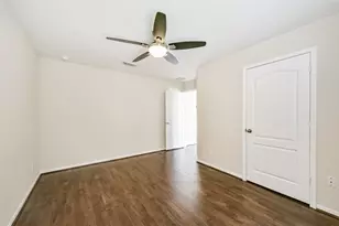 2601 Hewn Rock Way, Pearland, TX 77584 - Photo 25