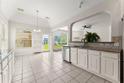 5002 Cedar Spring Drive, Missouri City, TX 77459 - Photo 9