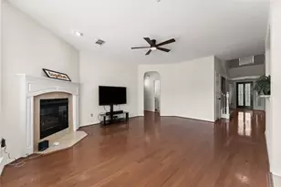 5002 Cedar Spring Dr, Missouri City, TX 77459 - Photo 5