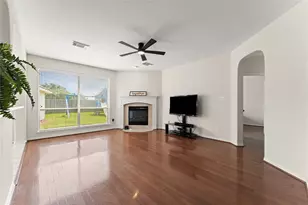 5002 Cedar Spring Dr, Missouri City, TX 77459 - Photo 7