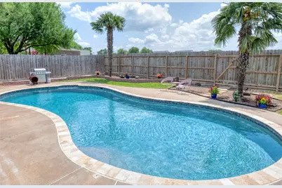 1608 Allison Street, Brenham, TX 77833 - Photo 13