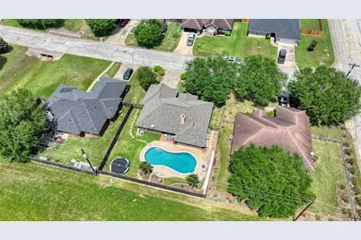 1608 Allison Street, Brenham, TX 77833 - Photo 15