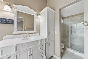 10131 Golden Sunshine Dr, Houston, TX 77064 - Photo 13