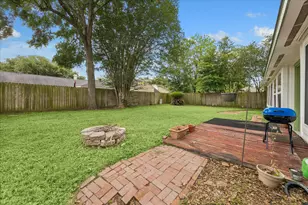 10131 Golden Sunshine Dr, Houston, TX 77064 - Photo 17