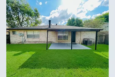 13942 Towne Way Drive, Sugar Land, TX 77498 - Photo 9