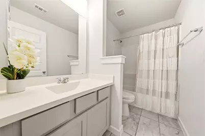 2705 Bernadino Drive, La Marque, TX 77568 - Photo 5