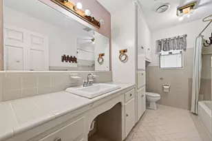8022 Stroud Dr, Houston, TX 77036 - Photo 39