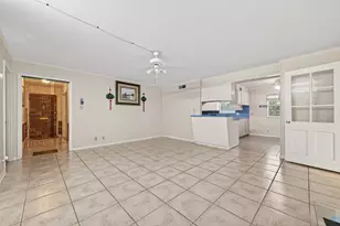 8022 Stroud Dr, Houston, TX 77036 - Photo 25