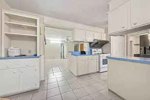 8022 Stroud Dr, Houston, TX 77036 - Photo 21