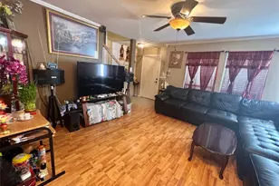 155 Green Isle Ave, Dickinson, TX 77539 - Photo 9