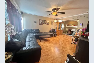 155 Green Isle Avenue, Dickinson, TX 77539 - Photo 11