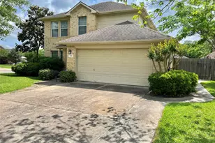 155 Green Isle Ave, Dickinson, TX 77539 - Photo 1