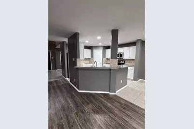 2921 Standing Springs Lane, Dickinson, TX 77539 - Photo 5
