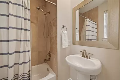 1512 Beall Street, Houston, TX 77008 - Photo 5