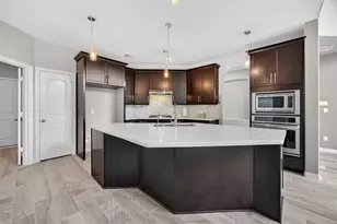 11022 Honeysuckle Haven Dr, Cypress, TX 77433 - Photo 7