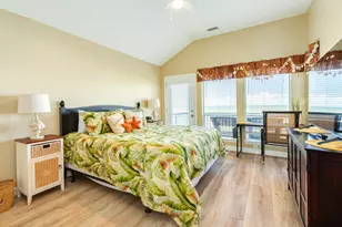 21916 Kennedy Dr, Galveston, TX 77554 - Photo 15