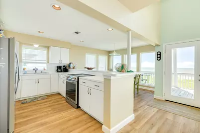 21916 Kennedy Drive, Galveston, TX 77554 - Photo 13
