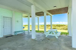 21916 Kennedy Dr, Galveston, TX 77554 - Photo 29