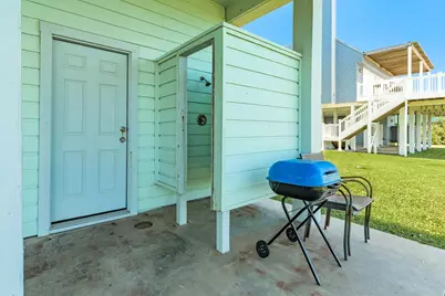 21916 Kennedy Drive, Galveston, TX 77554 - Photo 27