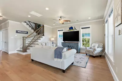 4027 Silver Reef Court, Galveston, TX 77554 - Photo 7