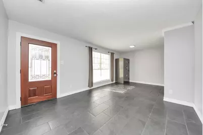 2004 Manor Street, Dayton, TX 77535 - Photo 3