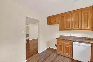 7013 St Augustine St, Houston, TX 77021 - Photo 17