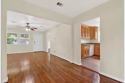 7013 Saint Augustine Street, Houston, TX 77021 - Photo 5